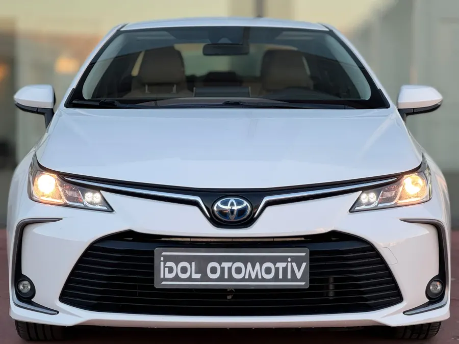 SERVİS GARANTİLİ 94BINDE 2020 MODEL COROLLA HYBRID HATASIZ